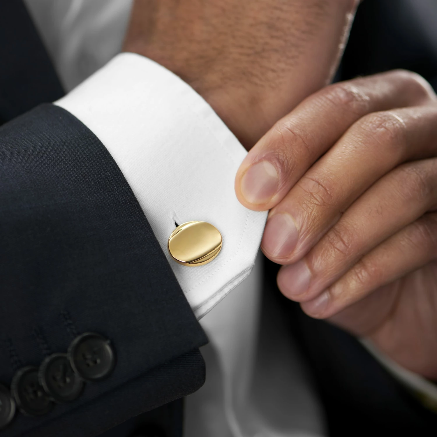 Warren Asher Oval Gold-Tone Shiny Cufflinks 4 Warren Asher Oval Gold-Tone Shiny Cufflinks - Image 4