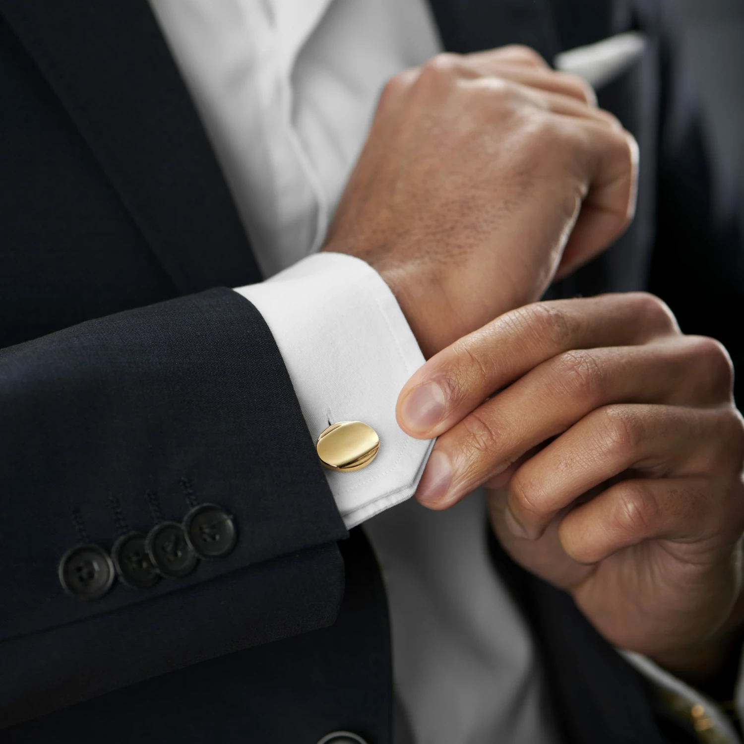 Warren Asher Oval Gold-Tone Shiny Cufflinks 5 Warren Asher Oval Gold-Tone Shiny Cufflinks - Image 5