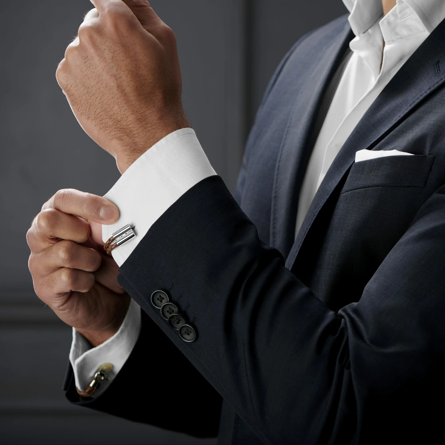 Warren Asher Chocolate Brown Double Merge Cufflinks 5 Warren Asher Chocolate Brown Double Merge Cufflinks - Image 5