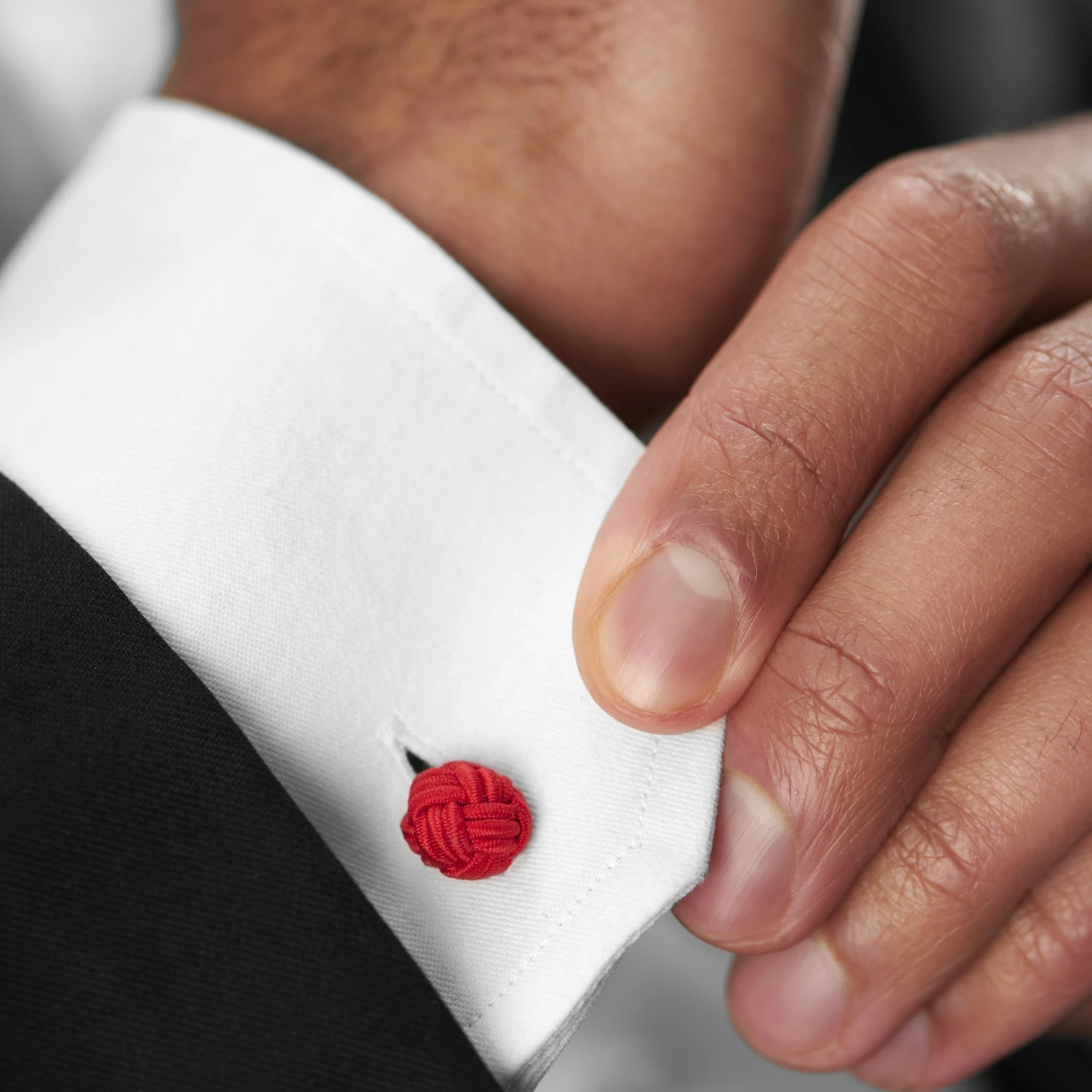 Warren Asher True Red Knot Cufflinks 3 Warren Asher True Red Knot Cufflinks - Image 3