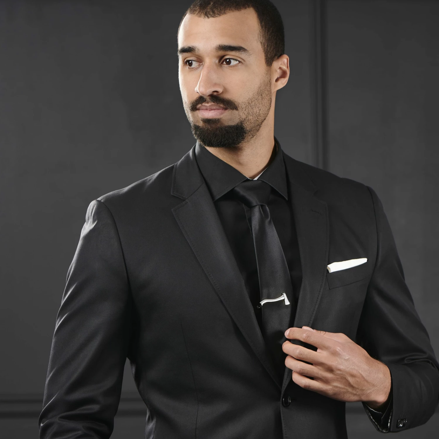 Warren Asher Silver-Tone Lumberjack’s Short Tie Clip 5 Warren Asher Silver-Tone Lumberjack’s Short Tie Clip - Image 5